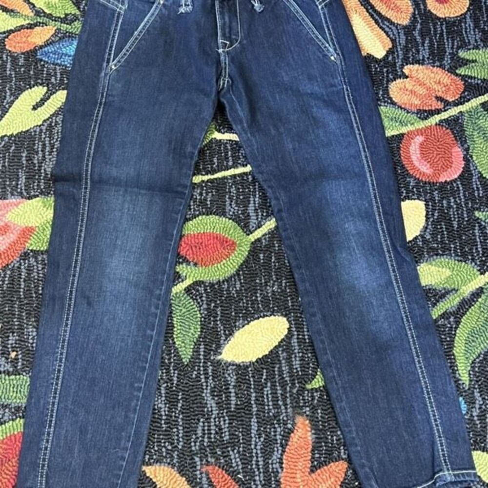 Cycle Dark Wash Denim Low Rise Cropped Jeans Made In Italy Size 25